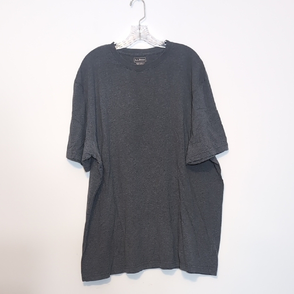 L.L. Bean Other - L.L. Bean Traditional Fit Gray Short Sleeve T Shirt